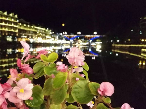 公司运动篇：湘西凤凰古城之旅